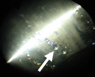 W konsekwencji powstają znaczne gradienty temperatury w ściankach cylindra, pogarszają się warunki smarowania i nadmierne odkształcenia cieplne powodujące pękanie materiału konstrukcyjnego [4].