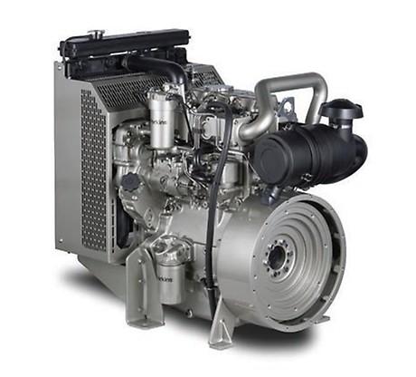 Dane silnika Producent silnika Model Wersja Zoptymalizowana emisja spalin wg 97/68 50Hz (COM) System chłodzenia silnika Liczba cylindrów i układ Perkins 1103A-33TG2 50 Hz Non Emission Certified Wody
