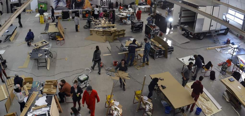 Jest szefem zespołu Bucky Lab, który realizuje zajęcia związane z prototypowaniem oraz innowacyjnymi rozwiązaniami w konstrukcjach architektonicznych oraz elementach fasad.