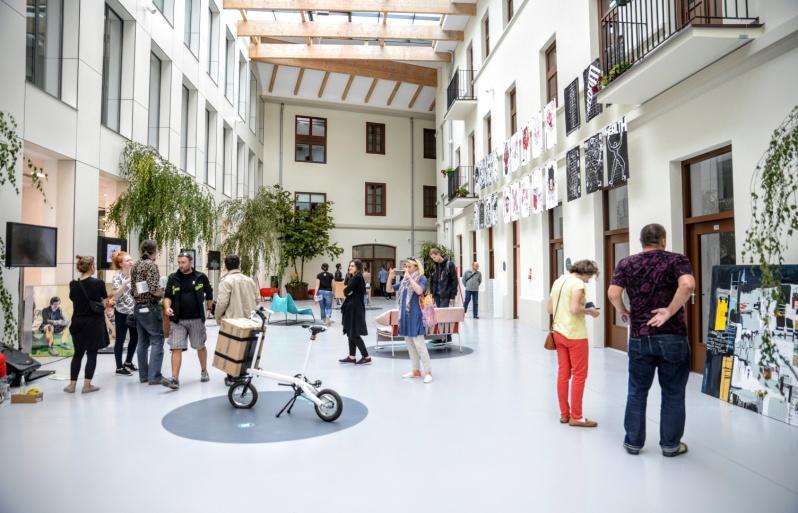 Wśród nich są projekty zakończone oraz projekty w trakcie realizacji.