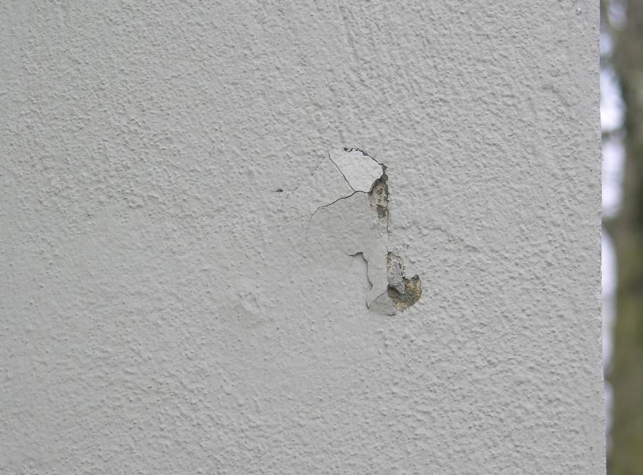 Fot. 26 Dawna Oberża, mur ogrodzeniowy