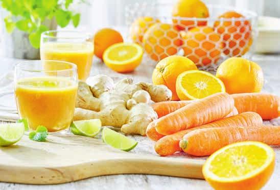 marchew pomarańcze imbir świeży limonka Wyciśnij sok z marchewki i pomarańczy, dopraw według uznania sokiem z limonki i startym imbirem.