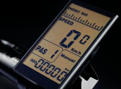 4.1.2 Wyświetlacz/sterownik LCD Nokee-U Wyświetlacz Naładowanie baterii Prędkość Kod błędu Jednostka prędkości Tryb wspomagania Dystans Lampa przednia Jednostka dystansu Model Nokee-U oferuje szeroką