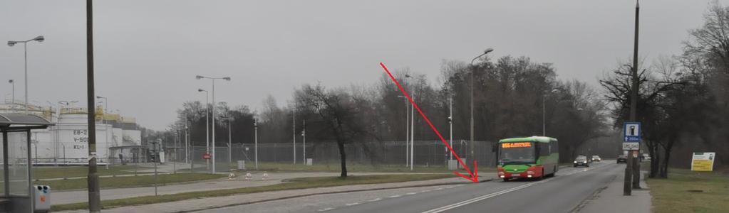 Wzdłuż ul.