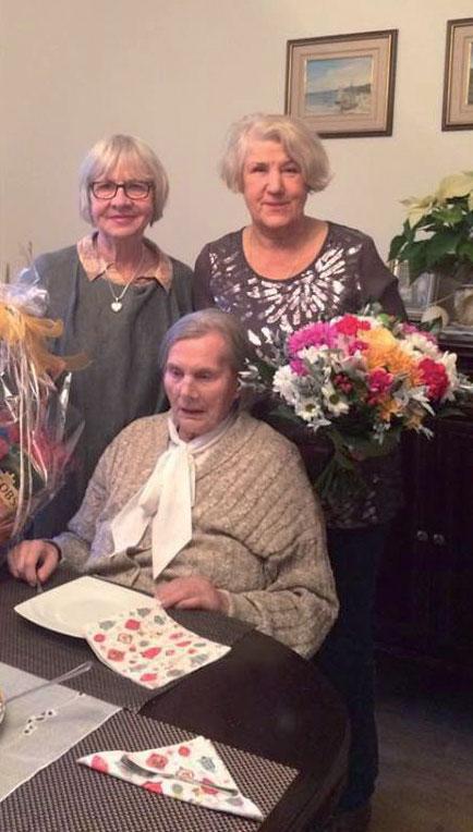 Mariannę Konicką z Suchego Dworu. Były kwiaty i kosze ze słodkościami.