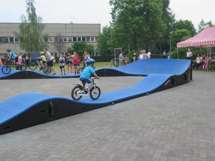 o długości ok. 65 m.