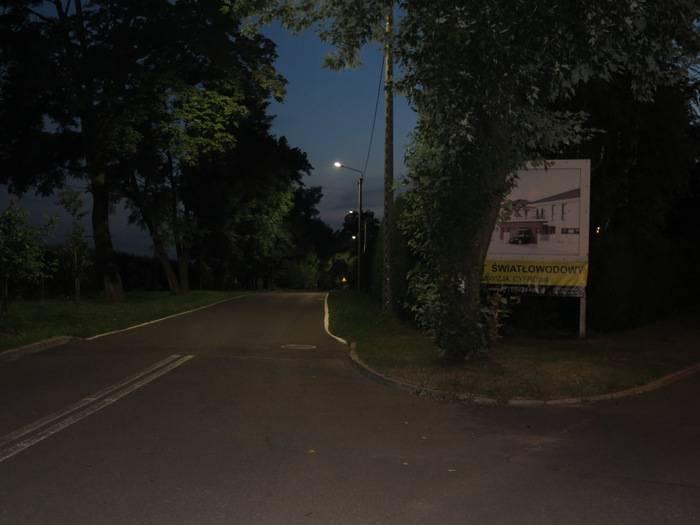 wiaduktu) Piękna w Pielgrzymowicach - 2 słupy i oprawy Miła, Osińska
