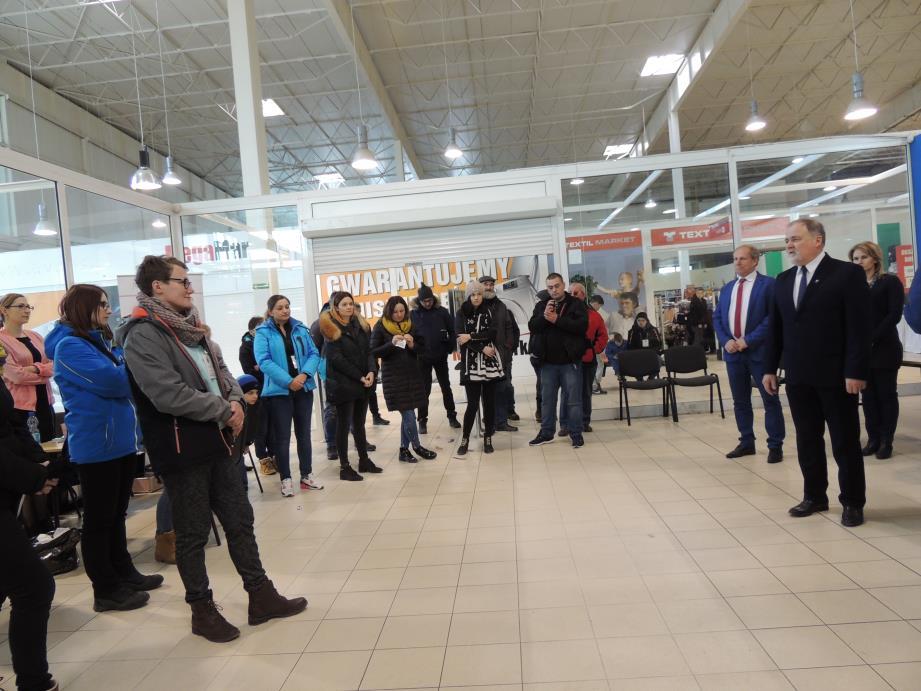 Organizacja takiej imprezy samochodowej stała się doskonałym sposobem upowszechniania sportu samochodowego wśród kobiet,