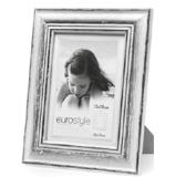 alebo 0944 396 443, viera.sefcova@ gmail.com; alebo 0905 788 764, kuric.stefan@slovanet.sk.