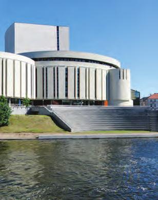 GOSPODARKA ECONOMY Wynagrodzenie w porównaniu do innych miast.