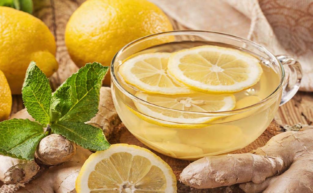 LEMONIADA IMBIR CYTRYNA 24 25 Imbir ułatwia trawienie, łagodzi bóle mięśni i mdłości, leczy przeziębienia,