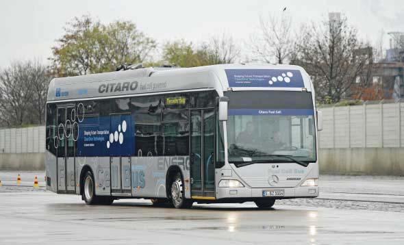 Autobusy dla projektu CHIC będą dostarczane przez trzech producentów (Mercedes-Benz, Wright i Van Hool), a w rozwój infrastruktury wodorowej będą zaangażowane główne przedsiębiorstwa przemysłowe z