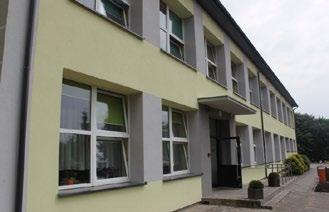 , szerokości 4,0 m, powierzchni 1050 m 2, wykonanie uzupełnienia podbudowy na powierzchni 1050 m 2, wykonanie poboczy gruntowych na powierzchni 360 m 2 oraz ustawienie trzech znaków drogowych.