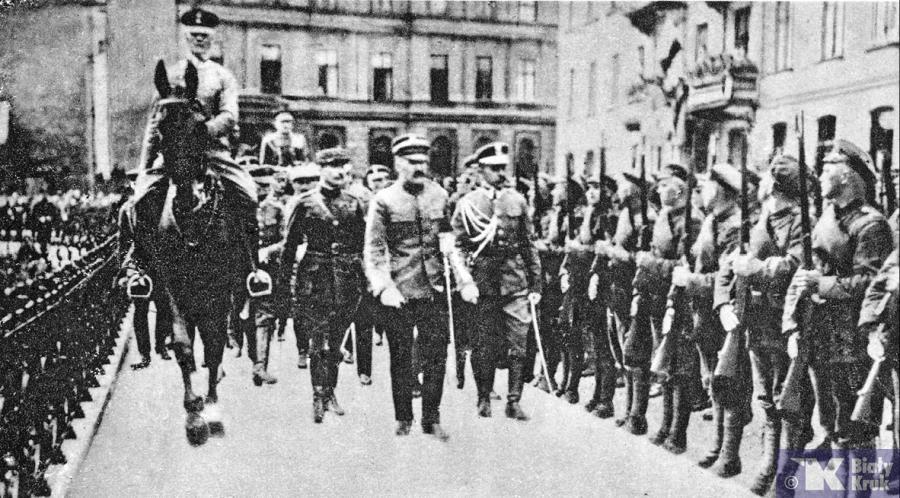 11 LISTOPADA WYWIADY Z NAUCZYCIELAMI DZIEŃ NIEPODLEGŁOŚCI 11 listopada 1918 r.