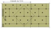 W celu zabezpieczenia okna przed zabrudzeniem podczas prowadzenia robót, przyklejamy do listwy folię ochronną, którą odrywamy razem z taśmą klejącą po wykonaniu ocieplenia. 8.