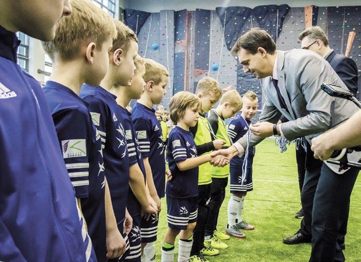 W turniejowej LM zagrały zespoły, które pierwszego dnia zajęły w swoich grupach miejsca I-IV. Pozostałe ekipy walczyły w niedzielę o jak najlepsze lokaty w PP.