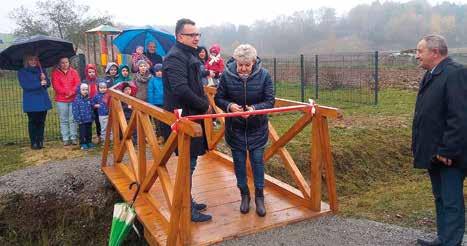 Podobny projekt powstał w miejscowości Radwan. Otwarcie miało miejsce 29 października 2017 r. Uroczystości rozpoczynały się przecięciem biało-czerwonej wstęgi.
