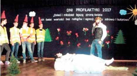 przeznaczone na ten cel z budżetu Gminy Iwaniska. NARODOWY PROGRAM CZYTELNICTWA Mateusz Zaroda - uczeń klasy III gimnazjum zakwalifikował się do Wojewódzkiego Konkursu z Geografii.