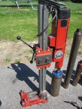 Wiertnice: Wiertnica Hilti DCM II Moc 2300W 1-5 dni 160zł.