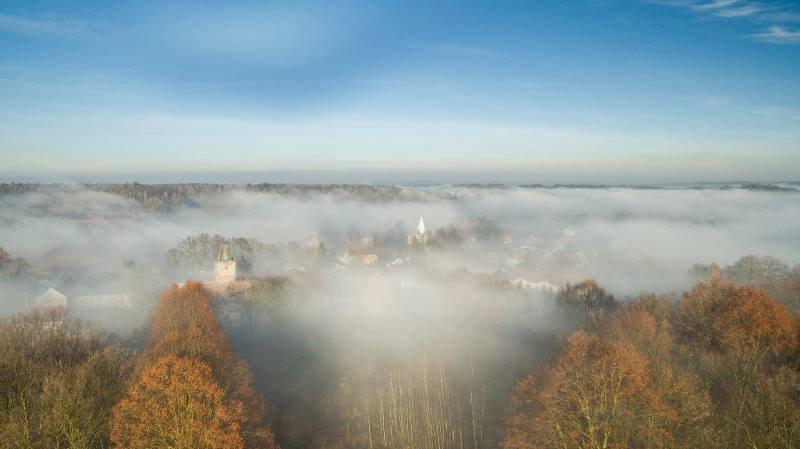 określał. Katolikiem jestem i nie wstydzę się tego, tak jak każdy nie powinien się wstydzić. Ja wiem, żyjemy teraz w takich czasach, że ludzie odchodzą od wiary, jednak mnie tak wychowano.