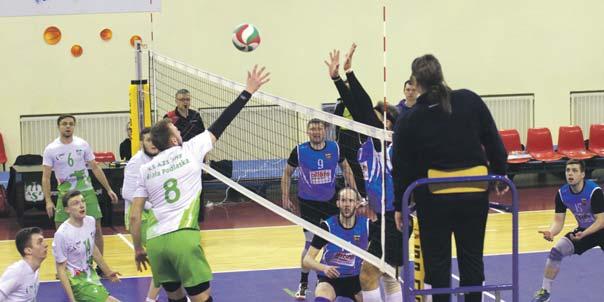 Tarnów 17 42 573:504 2. AZS AWF 17 39 558:463 3. Olimpia 17 36 511:464 4. Czuwaj 17 30 556:517 5. Wieluń 16 29 501:478 6. Miedź 16 28 461:444 7. Świdnica (b) 17 28 489:493 8. Ostrovia 16 26 501:495 9.