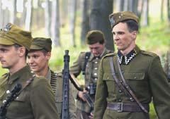 W 1939 roku, na początku swej kapłańskiej drogi, przed obrazem Maryi Królowej Polski złożył siebie w ofierze za ratowanie ukochanej Ojczyzny. Osiem lat później został skazany na śmierć.