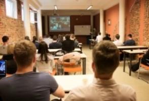 najbliższym czasie rozpocznie działalność również redakcja przygotowująca materiały dla pism i portali studenckich.