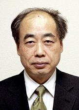 Research Organization, Tsukuba) i Toshihide Maskawa (Yukawa Institute for Theoretical Physics, Kyoto University).
