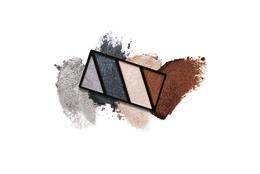 Makijaż modelki z okładki: Cienie do Powiek ChromaFusion Gold Status, Merlot, Starry Night, Emerald Noir, Tusz do Rzęs Lash Intensity Black, Eyeliner we Flamastrze black, Puder Brązujący, Konturówka