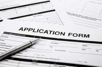 Dokumenty dodatkowe Formularze uczelni przyjmującej Każdy stypendysta musi wysłać na uczelnie zagraniczną Application form: wersja on-line lub papierowa Student przygotowuje niezbędne dokumenty,