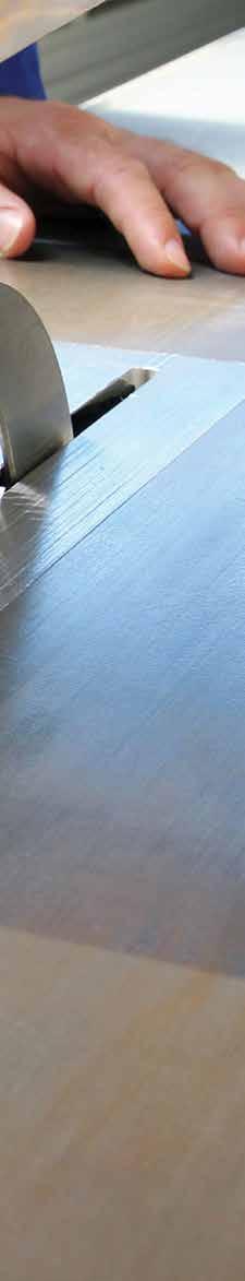CIĘCIE W RODUKCJI MEBLI S312 S310-320 S627-646 S590 S322-392 S320-390 S320 S210 S010-660 S112-124 S662-666 S601-603 DI300 DI310-315 iły HM serii LL CUT VH line d cięcia materiałów drewnpchdnych w