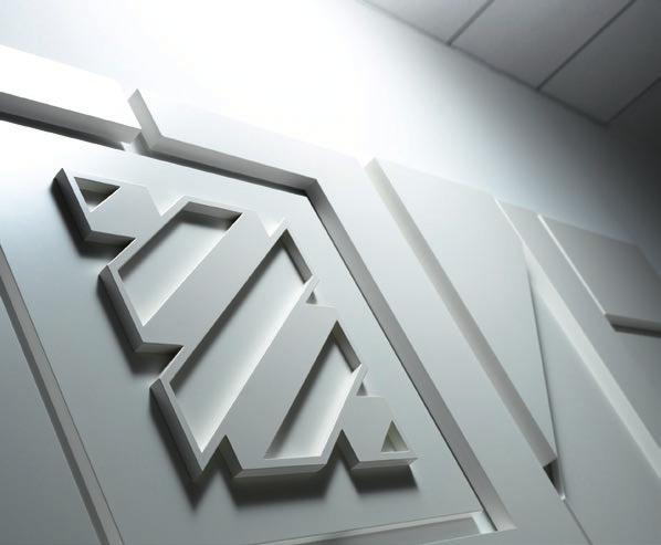 Biesse Group In How Where With We 1 grupa przemysłowa, 4 sektory biznesowe i 9 zakładów produkcyjnych 14 mln /rocznie w R&D i 200 wydanych patentów 37 filii i 300 fachowych agentów i sprzedawców