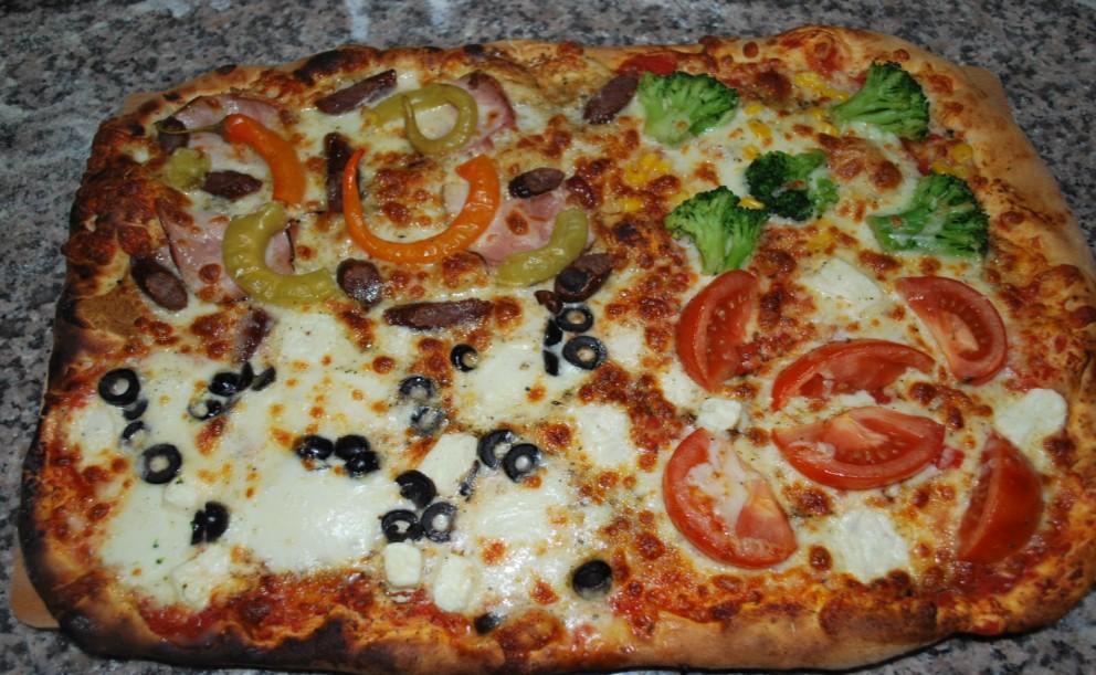 PIZZA CZTERY SMAKI 40 X 30