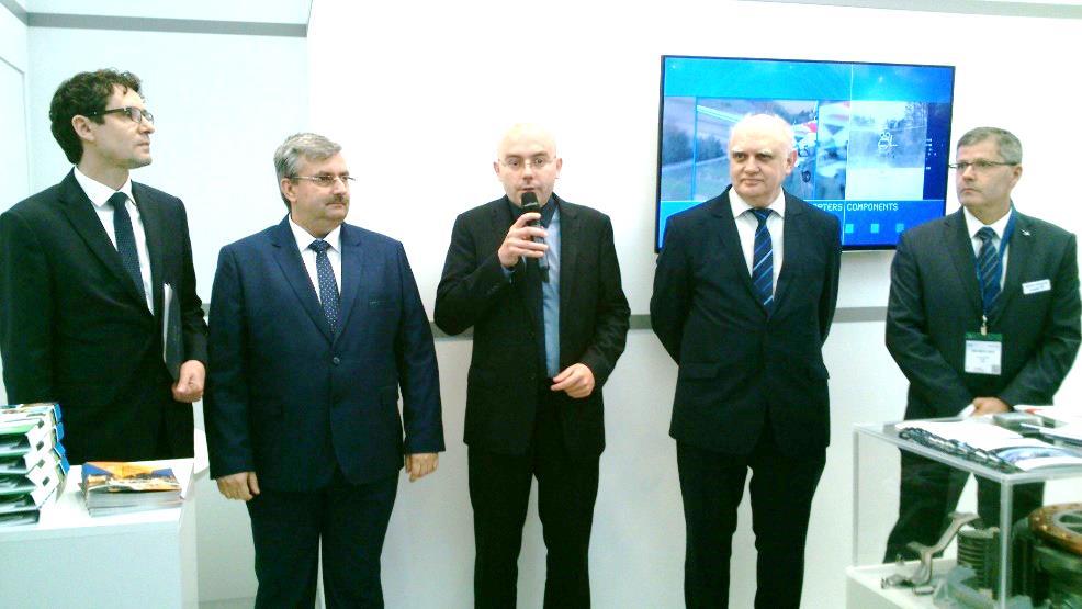 1200 wystawców Ponad 100