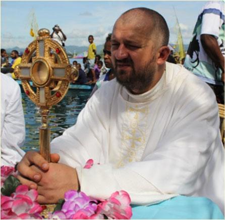 Are we sure of this? People are looking for miracles as the extraordinary interference of God. They, even if they are witnesses of a miracle, usually do not notice it.