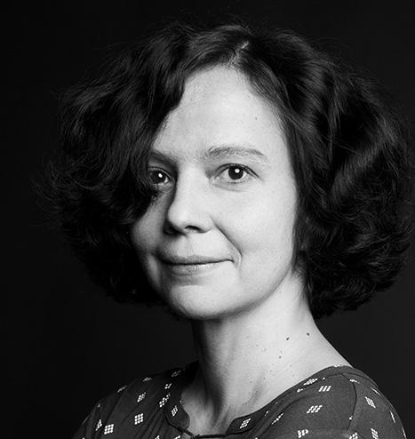 Koncentruje się na prawie autorskim, prawie znaków towarowych i patentów, ochronie domen internetowych, prawie reklamy, ochronie tajemnic przedsiębiorstwa, prawie danych osobowych, zagadnieniach