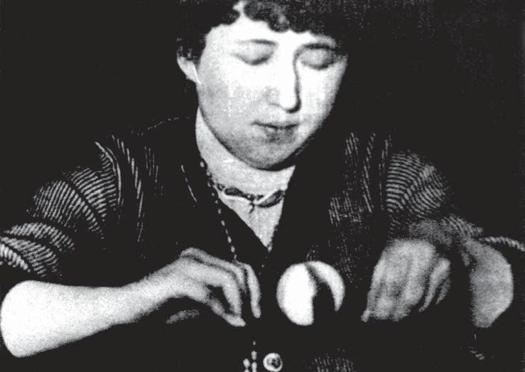 laboratoryjnych, była Stanisława Tomczyk.