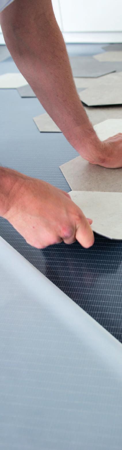 Rozpoczęcie instalacji TEMPERATURA W TRAKCIE INSTALACJI Przez 24 godziny przed, w trakcie i przez 72 godziny po instalacji należy utrzymywać stałą temperaturę, której wahania dobowe nie mogą