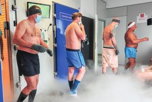 KRIOTERAPIA OGÓLNOUSTROJOWA Ponadto zabiegi te: oddziaływują korzystnie na układ immunologiczny (wzrost odporności), stanowią doskonałą formę odnowy