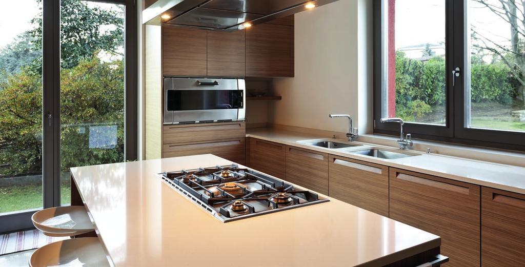 Produkty cieszące się największą popularnością: Kitchen care - Kuchnia na błysk BALSAM DO MYCIA NACZYŃ ŻEL DO PRZYPALEŃ ODTŁUSZCZACZ Współczesna kuchnia to często przestrzeń łącząca w sobie miejsce