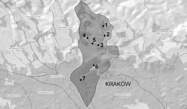 Ocena jakości wód Sudołu Dominikańskiego 133 Ryc. 1. Zlewnia potoku Sudół Dominikański z zaznaczonymi punktami poboru. Tereny zabudowane oznaczone są kolorem ciemno szarym Fig. 1. The Sudół Dominikański stream catchment with marked sampling points.