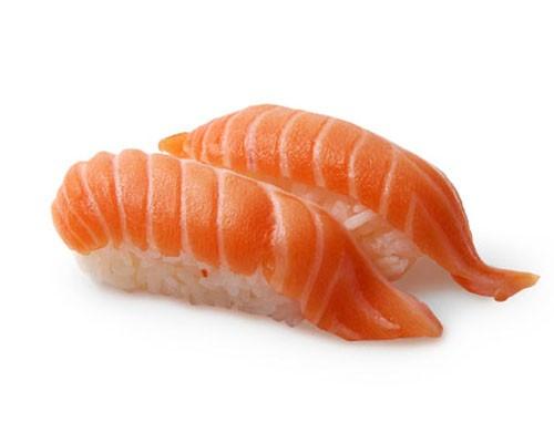 Japanese Events Group Witamy Miłośników kuchni japońskiej zapraszamy na wspólne spędzenie czasu z naszym Mistrzem na WARSZTATACH ROBIENIA SUSHI.