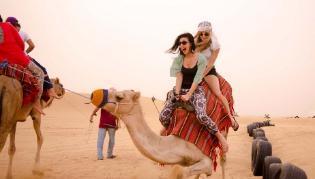 namiocie beduińskim - powrót do hotelu Wyprawa kładami - ekscytująca podróż po wydmach, w głąb serca