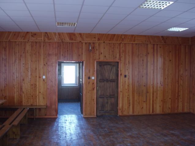 Remont budynku OSP W ramach zadania wykonano remont holu,