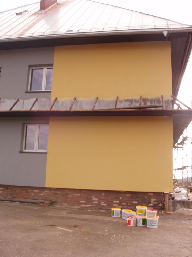 Modernizacja Szkolnego Schroniska Młodzieżowego w Woli Kalinowskiej W ramach zadania zostanie wykonana wymiana pokrycia dachowego całego budynku oraz termomodernizacja, wykonane zostanie boisko ze