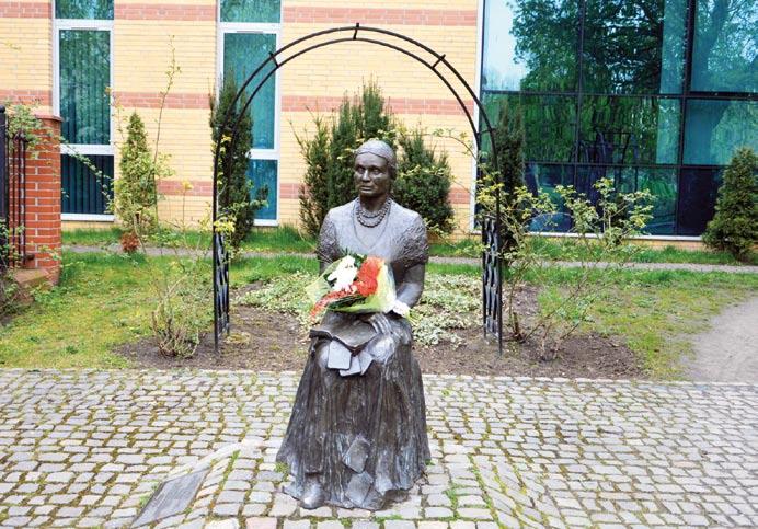 Fot. A. Haegenbarth dzia i ke taboro rysija już romanduni. Dava isys romano bijav, pełde dava dre polsko ciacipen naważno.