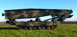 80 Bogdan SZUKALSKI, Robert HAŁEK Rys. 13. Most szturmowy MG-20 8.