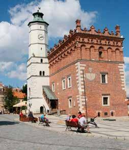 Lublin City-Tour - zwiedzanie miasta elektrycznym busem: przekaz z audio-guide w języku polskim, angielskim, niemieckim, rosyjskim i ukraińskim. 2.