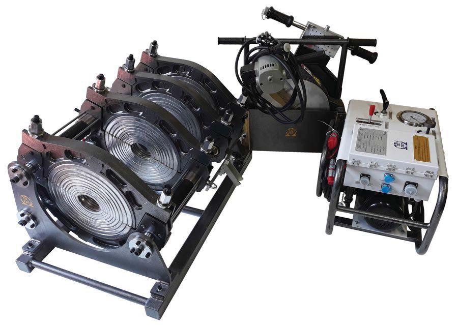Do rur z tworzyw termoplastycznych: PE, HDPE, PP, PVDF Typ: Zastosowanie: Hydrauliczne urz dzenie do zgrzewania doczo owego rur i kszta tek z PE, HDPE w miejscu budowy lub w warsztacie. Cechy: 1.