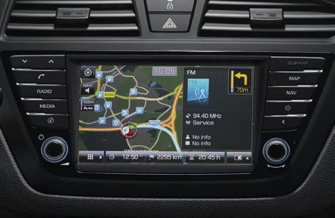 Nowy system audio zawiera mocowanie stacji dokującej do smartfona, zintegrowany dysk My Music (1 GB) oraz port AUX i USB.